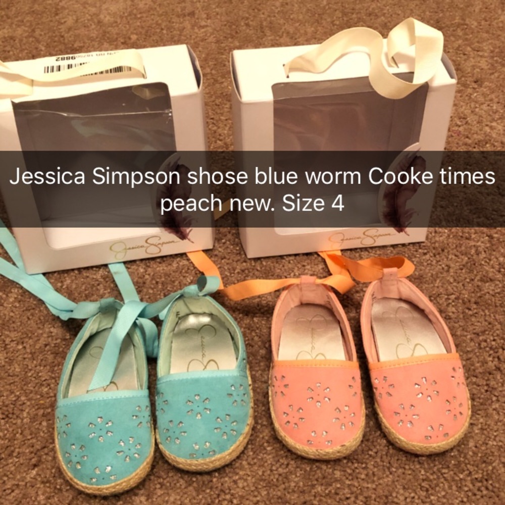 Jessica Simpson baby shoes